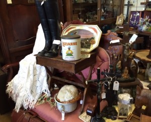 Lagniappe Antiques Mall