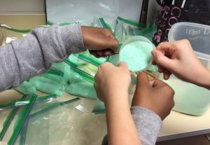 Bath salts: Epsom salt, food coloring, and lavender scent.