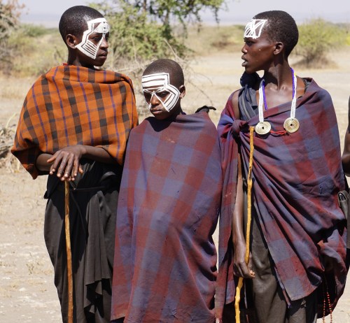 maasai-boys-in-white-face-paint